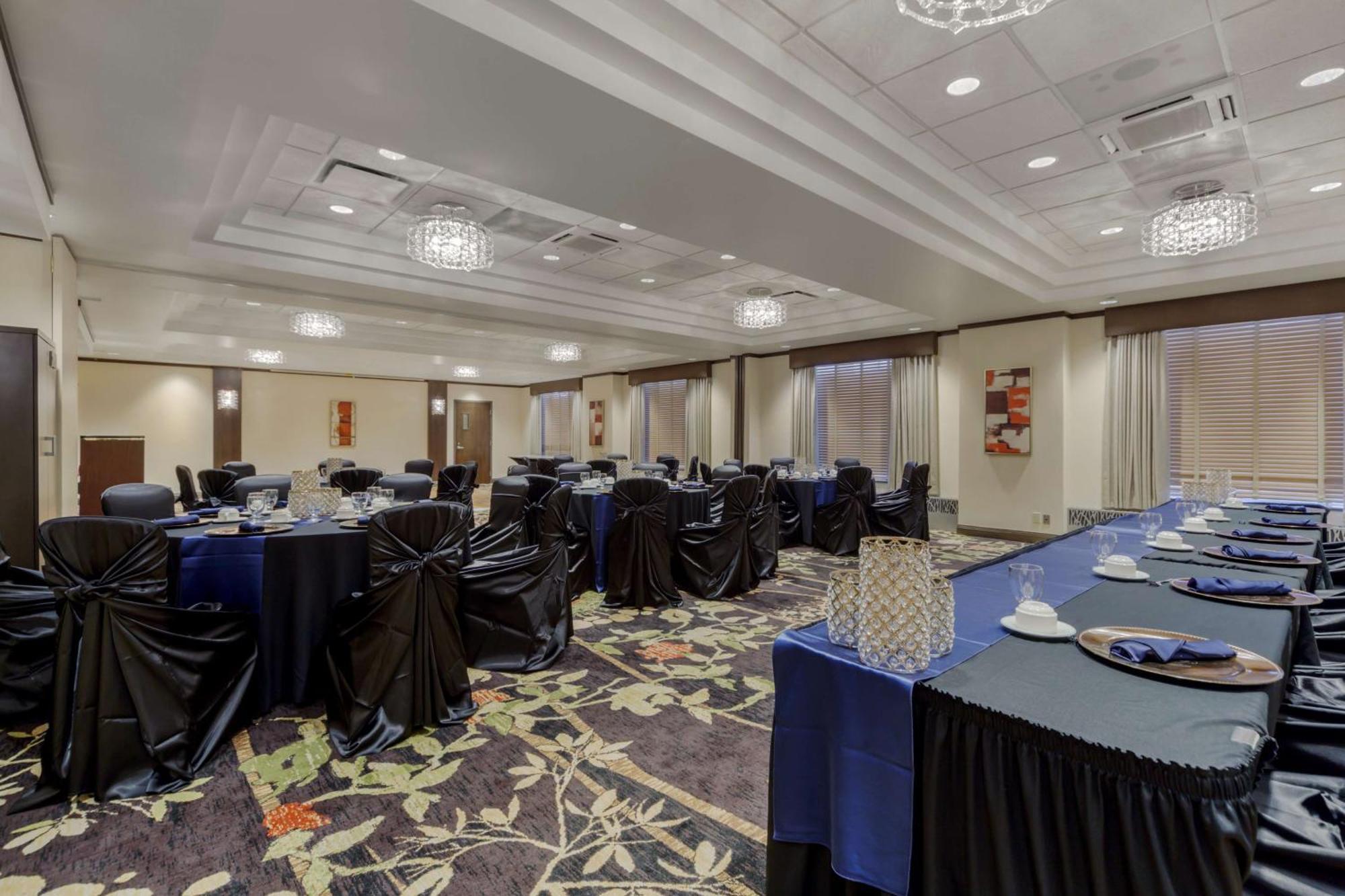Best Western Premier Denham Inn & Suites Leduc Extérieur photo