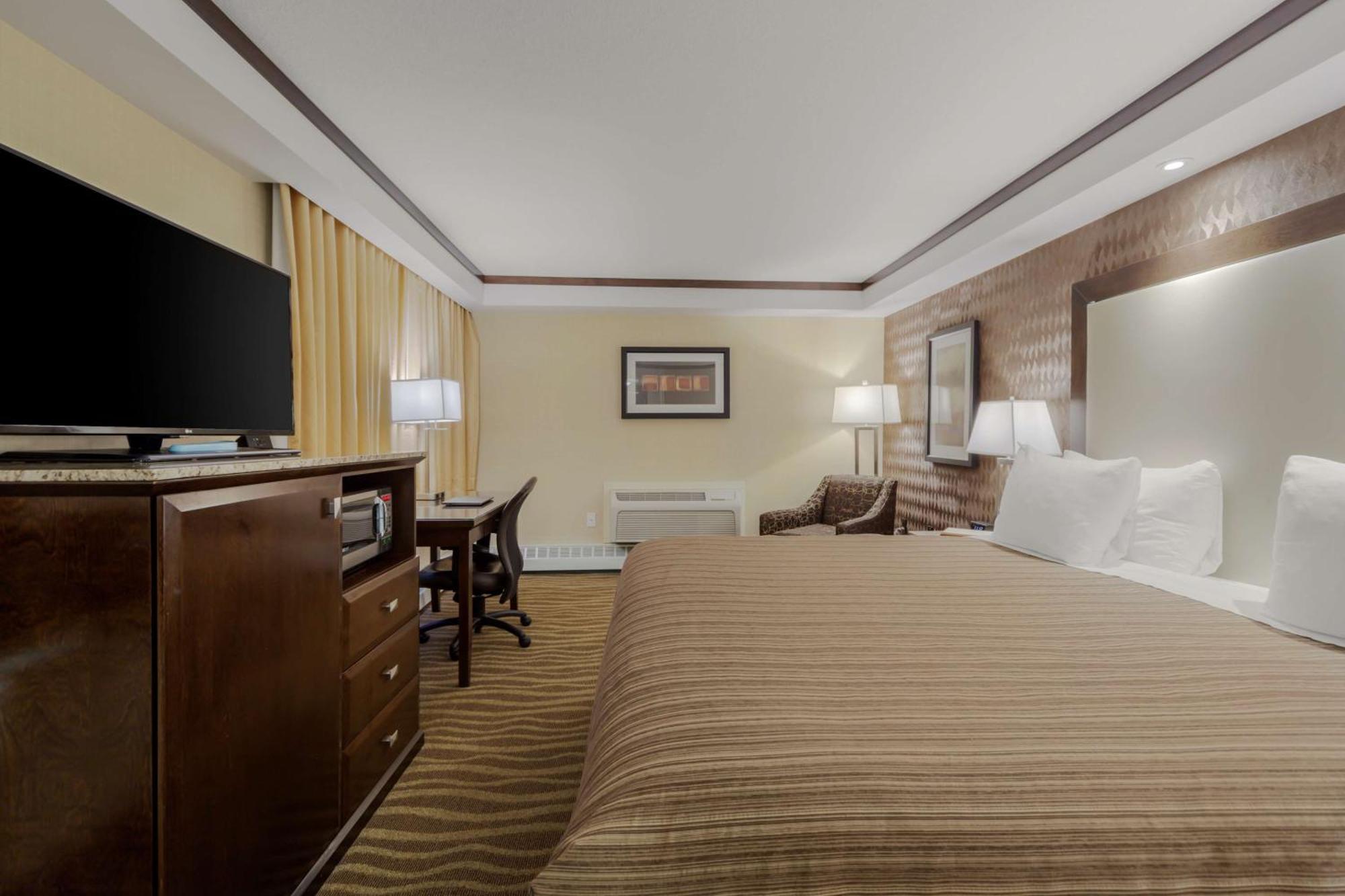 Best Western Premier Denham Inn & Suites Leduc Extérieur photo