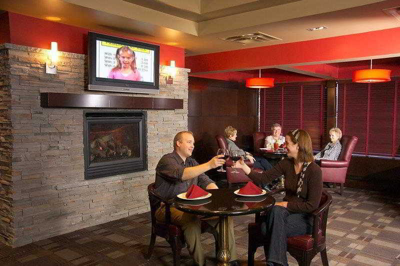 Best Western Premier Denham Inn & Suites Leduc Extérieur photo