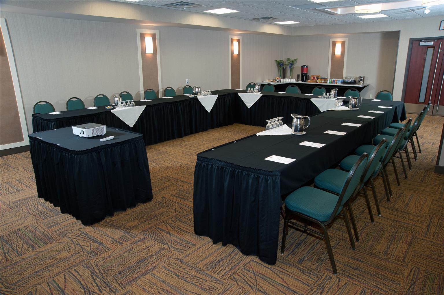 Best Western Premier Denham Inn & Suites Leduc Extérieur photo